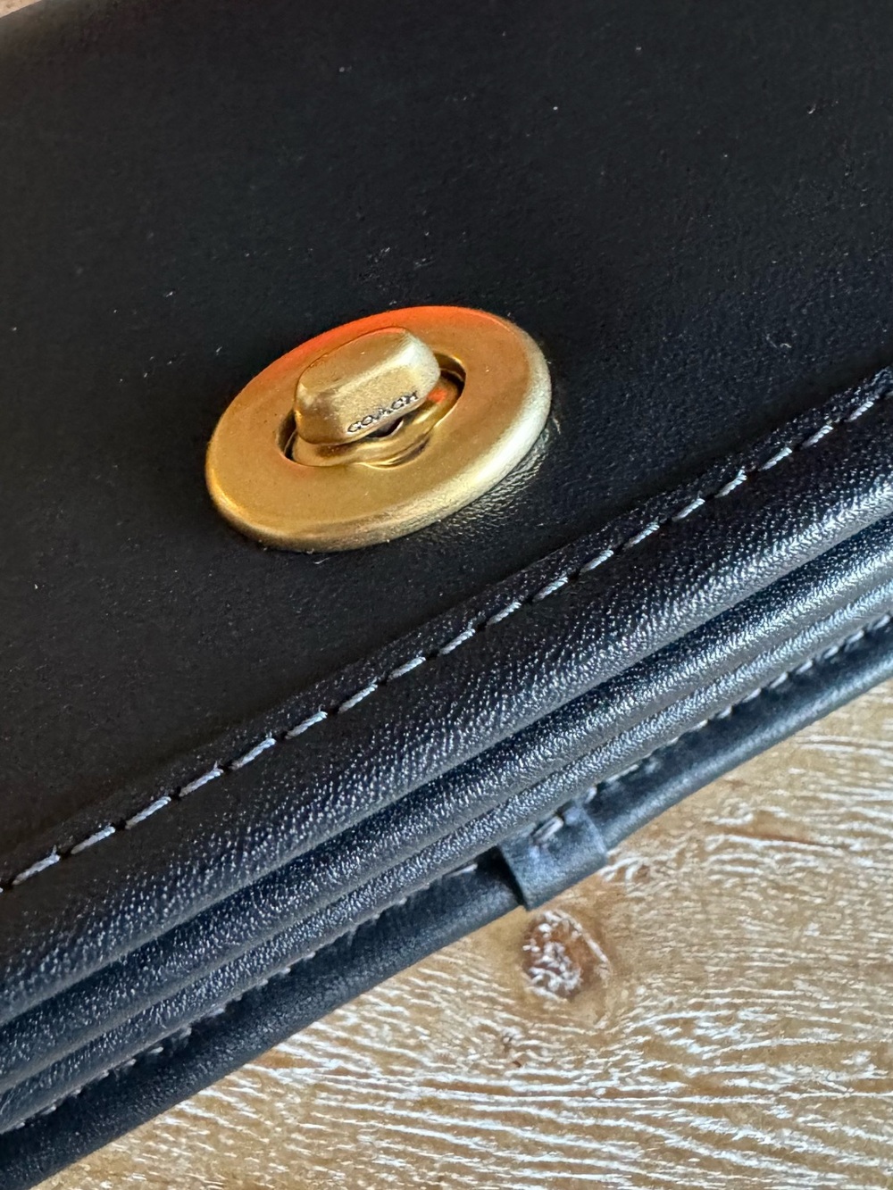 Coach Dinky 1974 Black Shoulder Bag with Gold Hardware - Picture 2 of 9